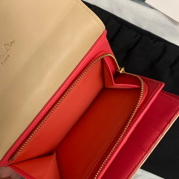 💯authentic Dior cannage lambskin beige and pink mid wallet⭐️ - Picture 13 of 17